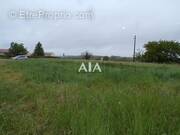 Terrain à MAINE-DE-BOIXE