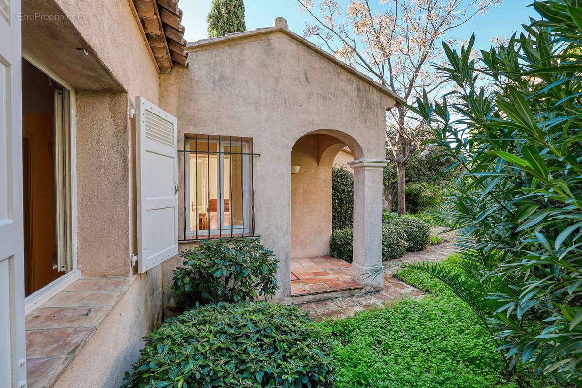 Appartement à SAINT-TROPEZ