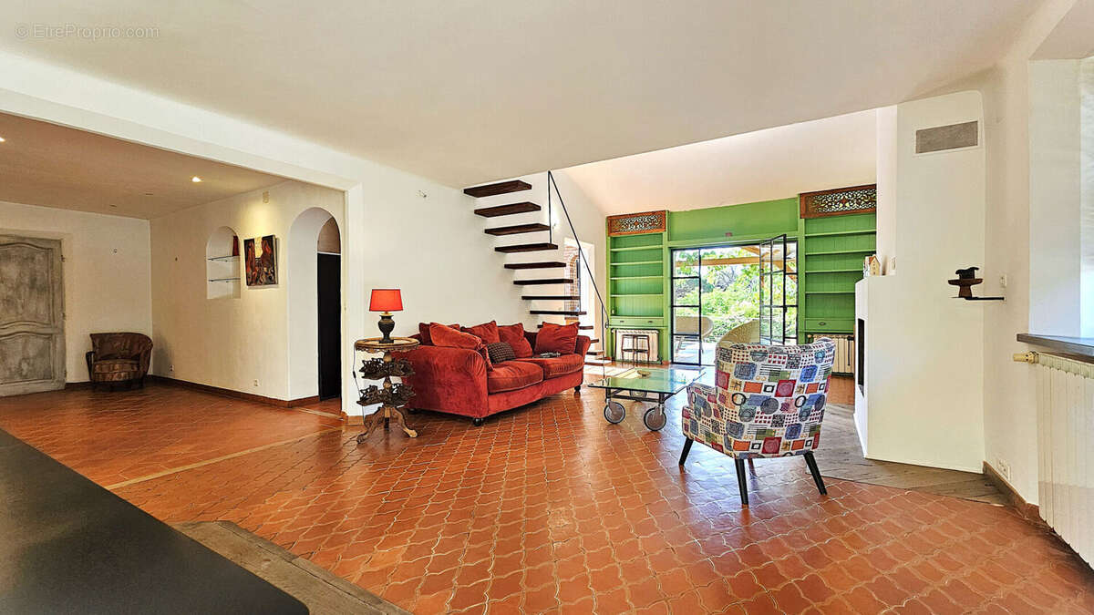 Maison à SAINT-RAPHAEL