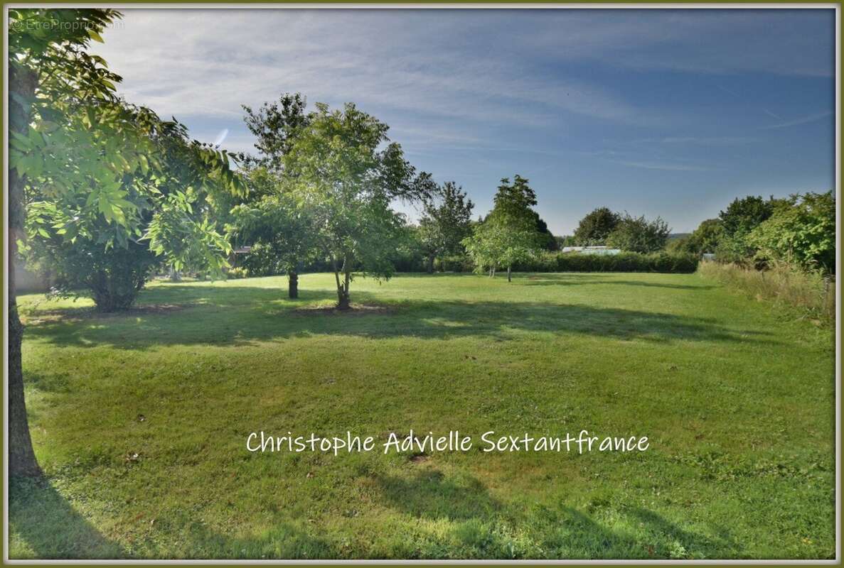 Terrain à BERGERAC