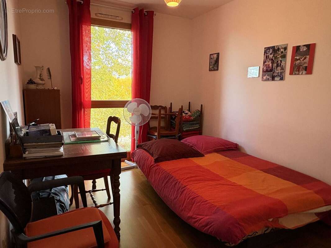 Appartement à SAINT-BONNET-DE-MURE