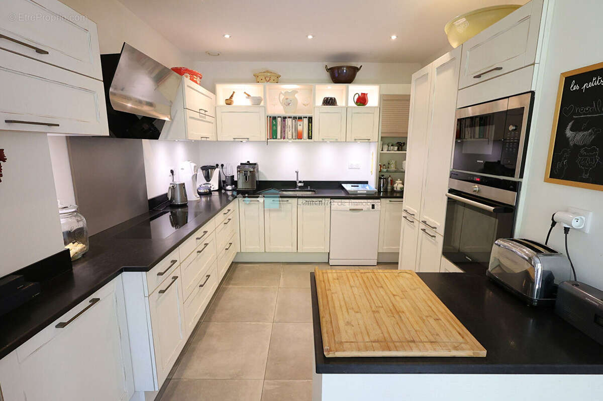 Maison à SPERACEDES