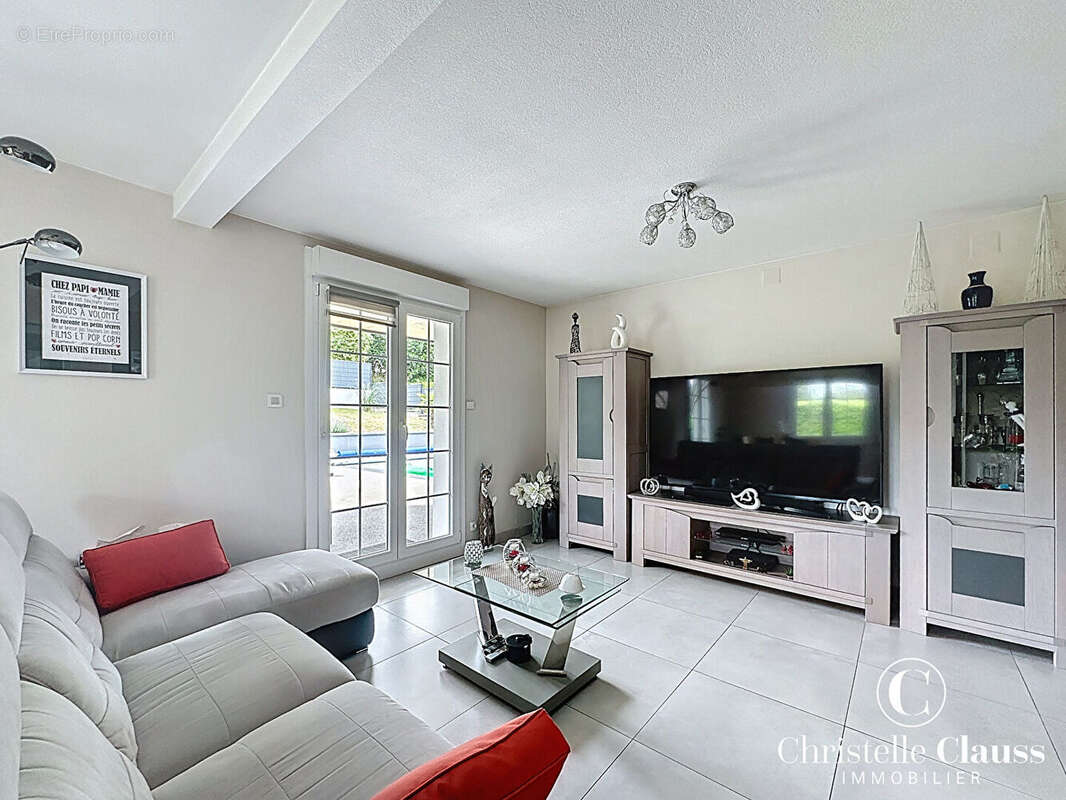 Maison à WESTHOUSE-MARMOUTIER