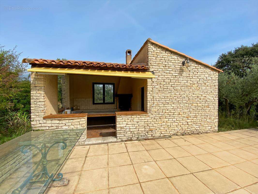 Maison à LA BRILLANNE