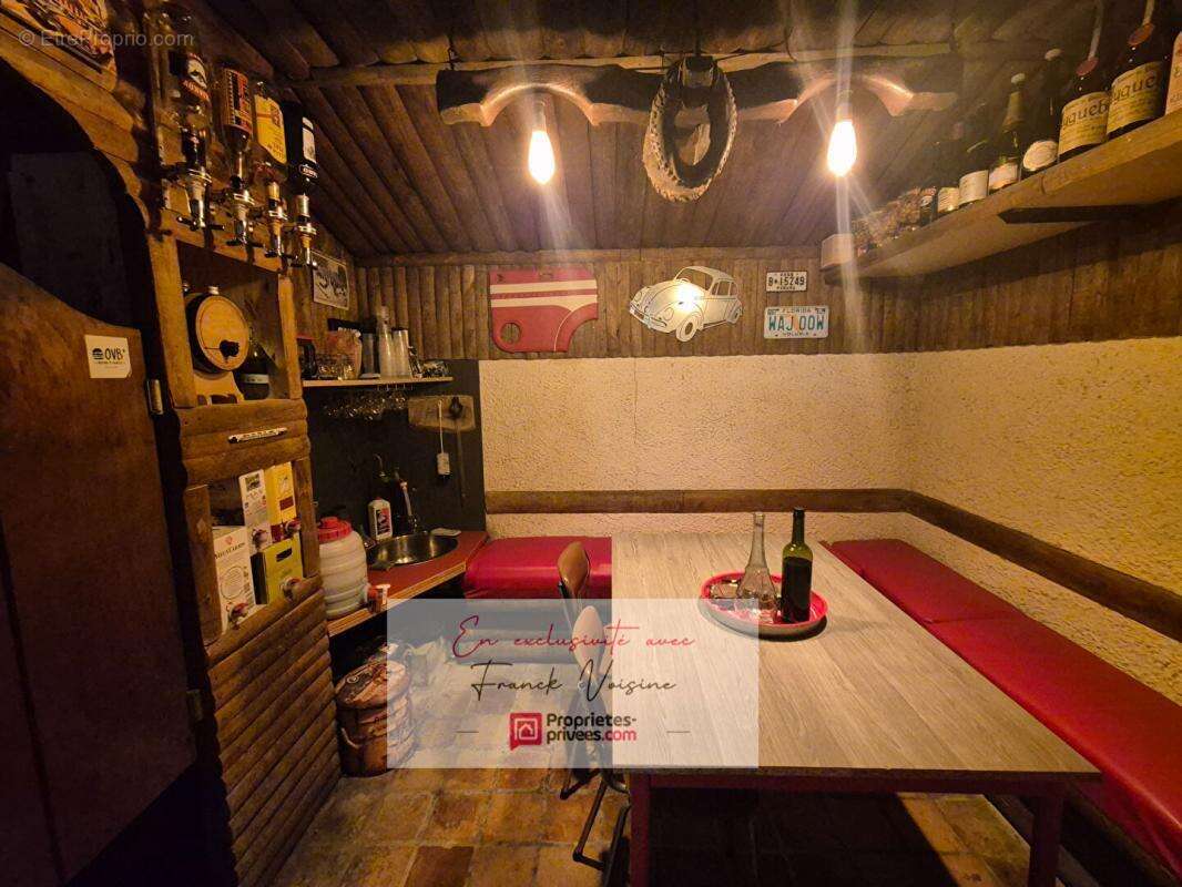 Maison à LES HERBIERS