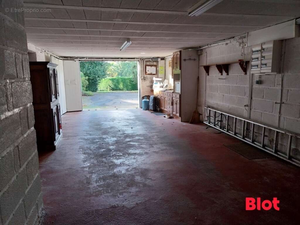 Maison à CHATILLON-EN-VENDELAIS