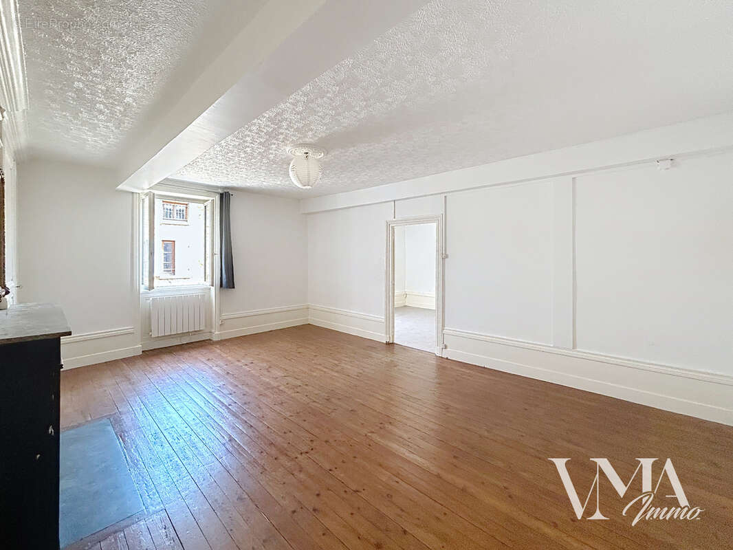 Appartement à CHESSY