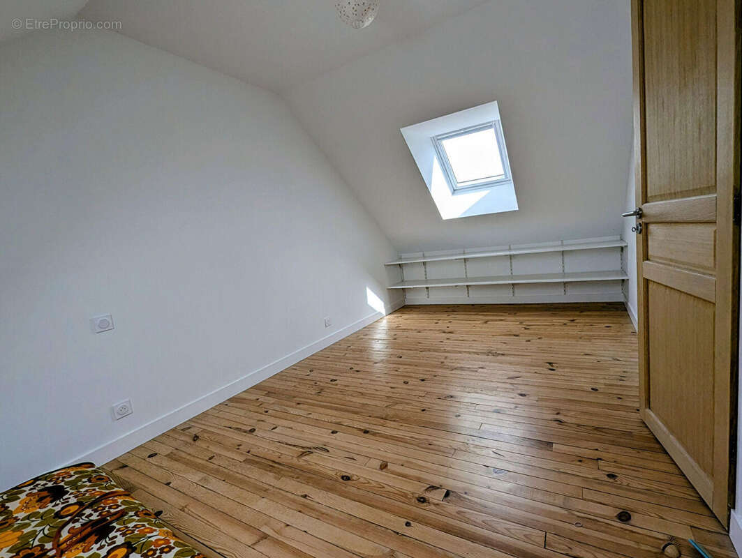 A VENDRE Maison rénovée 6 pièces de 106 m²  - CHERRUEIX (35120) - photo 14