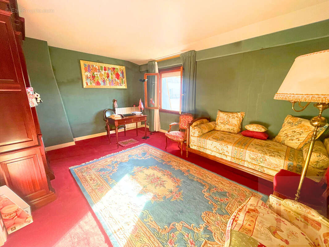 Maison à NEUILLY-PLAISANCE