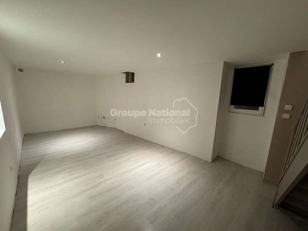Maison à CHATEAURENARD