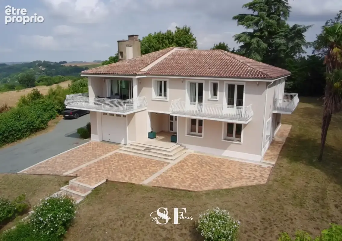 Agen - belle villa avec piscine et terrain - photo 4