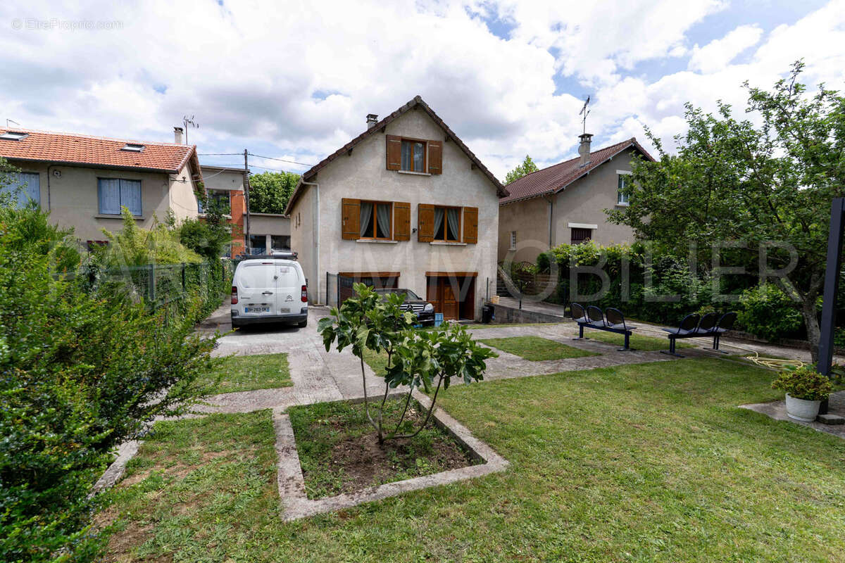 Maison à MONTIGNY-LES-CORMEILLES
