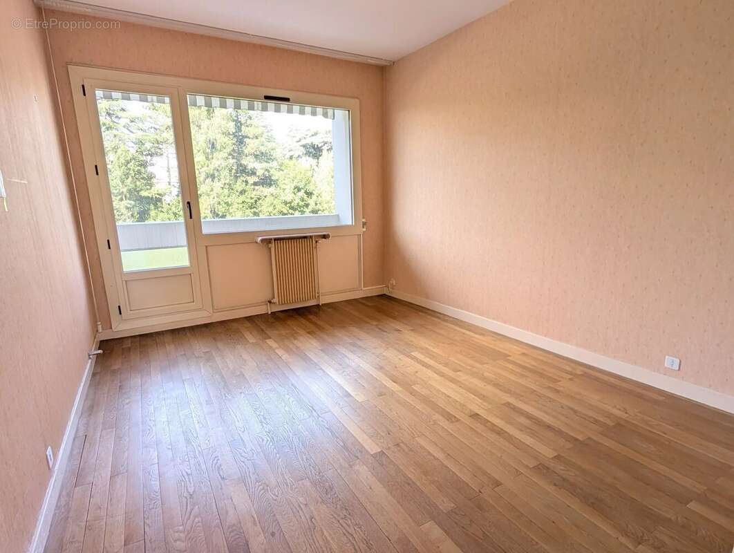Appartement à CALUIRE-ET-CUIRE