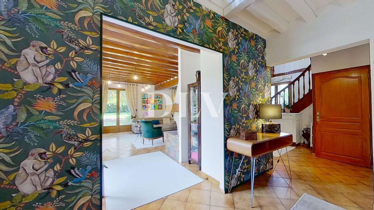 Maison à SAMOIS-SUR-SEINE