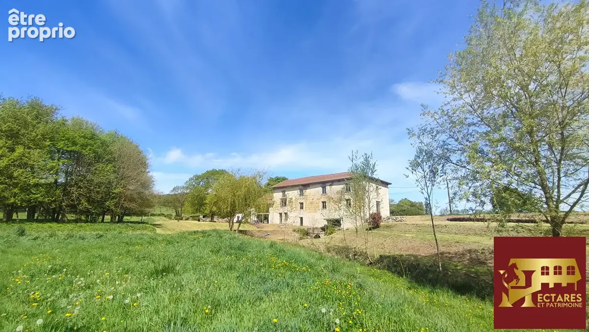 Maison à CHALAMONT