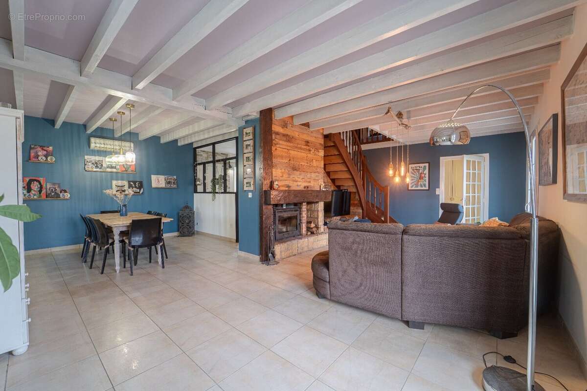 Maison à RENUNG