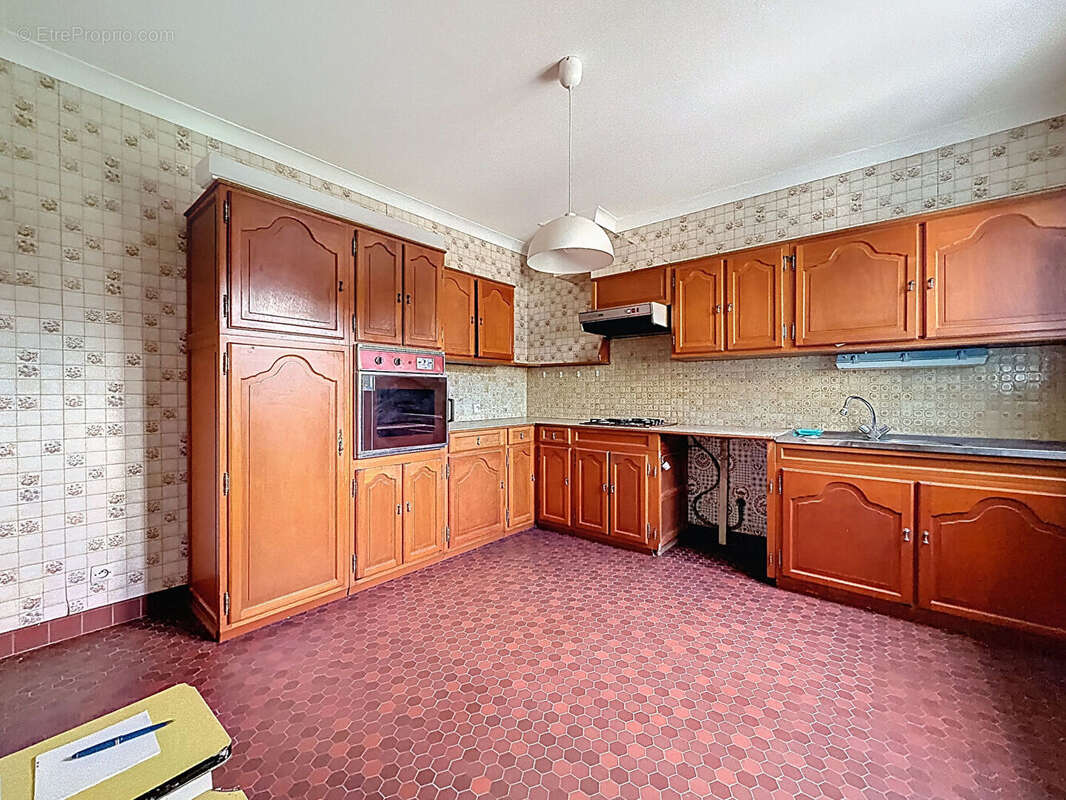 Maison à ELANCOURT