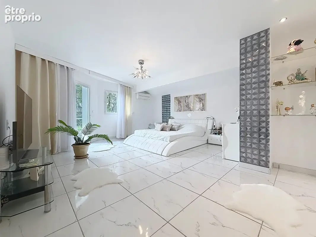 Maison familiale avec piscine et garage à Mées - photo 9