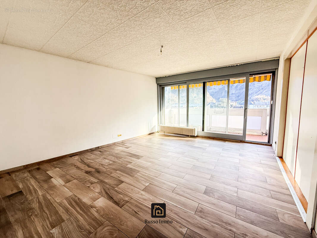 Appartement à CLUSES