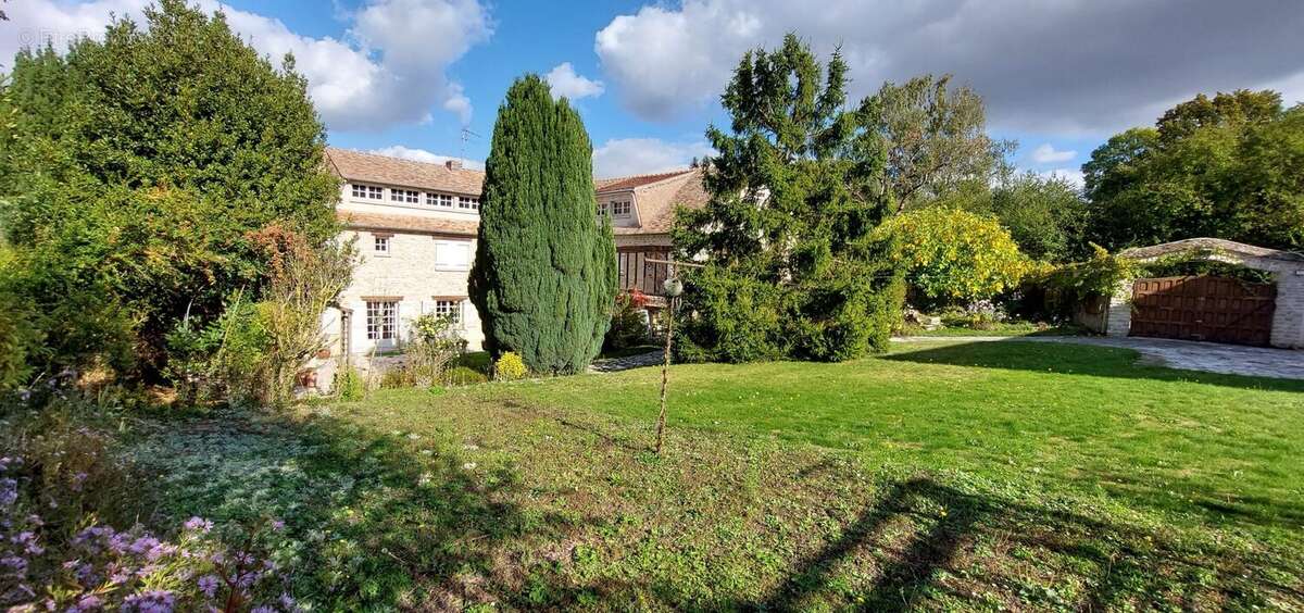 Maison à GOUPILLIERES