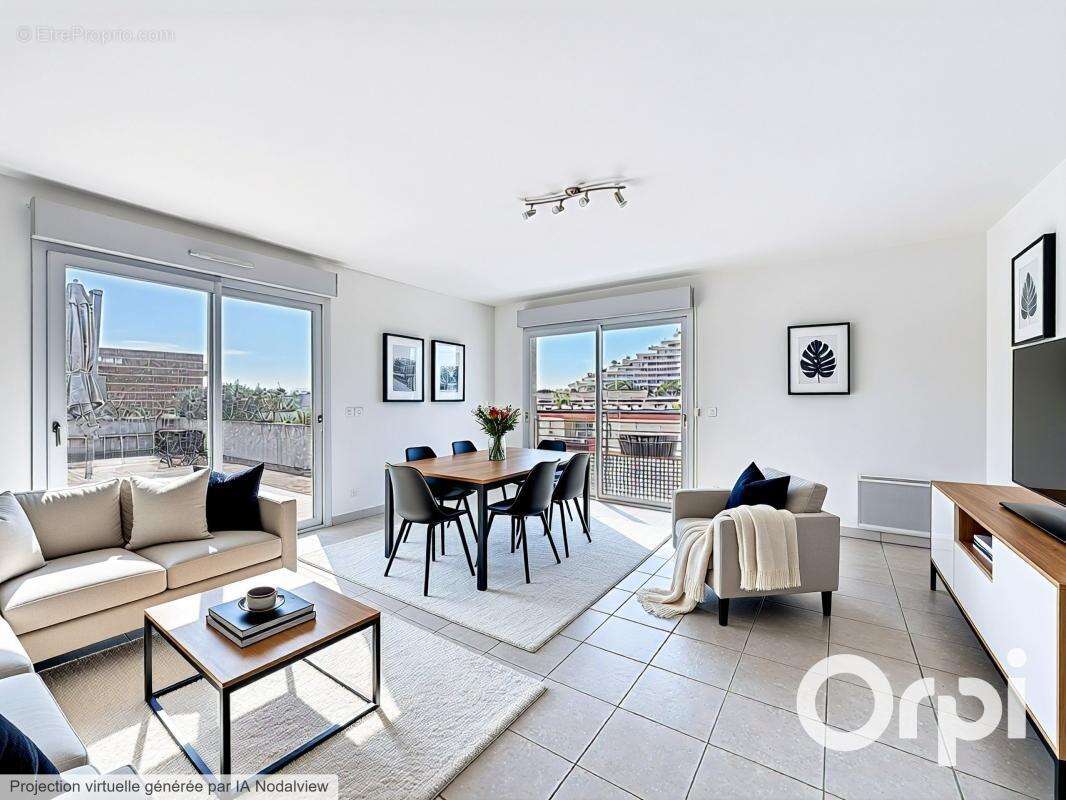 Appartement à VILLENEUVE-LOUBET