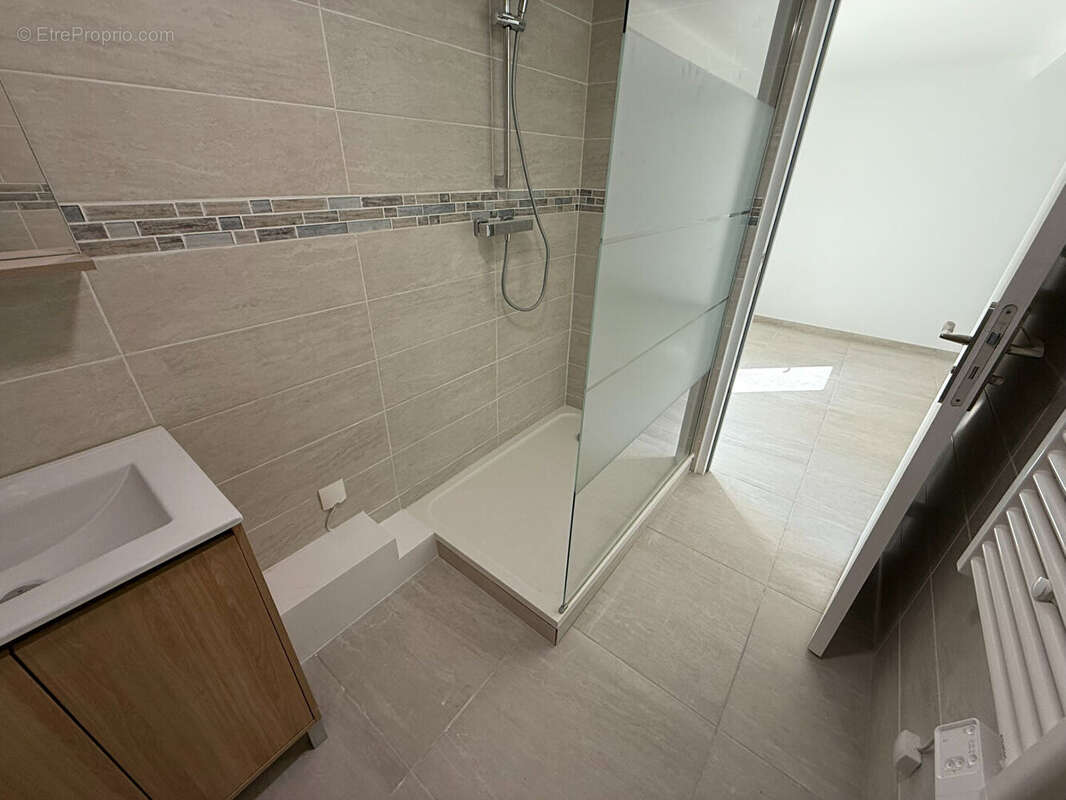 Maison à L'HAY-LES-ROSES