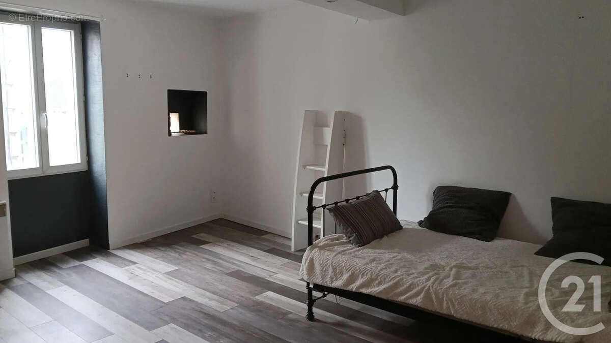 Maison 71 m² à Graulhet  - photo 4