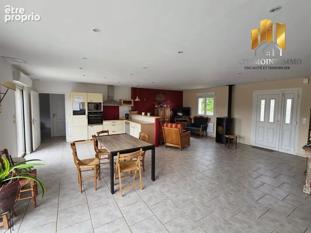 Maison 10 pièces 230 m² à vendre à Pruille-L'eguille (72150) - photo 3