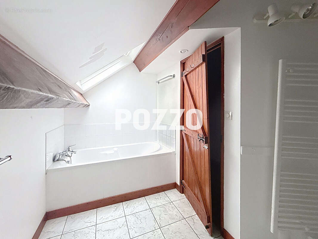 Maison à LOLIF