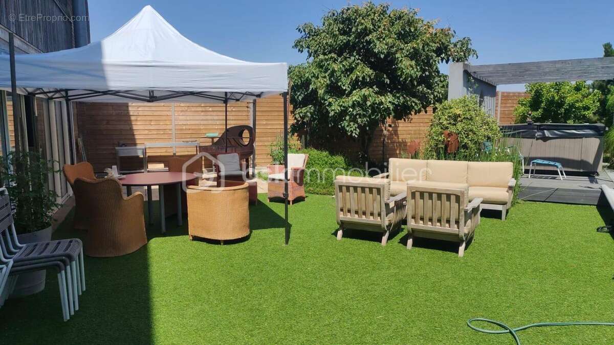 Commerce à NOGENT-LE-ROI