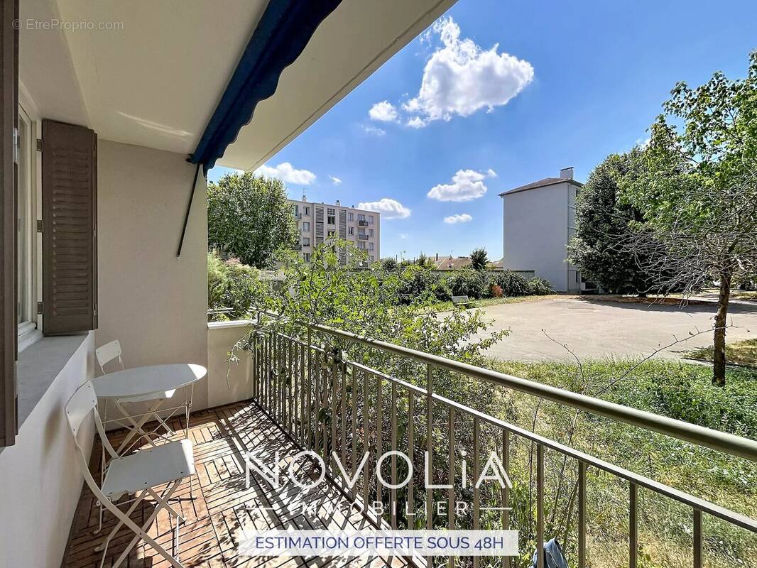 Appartement à LYON-8E