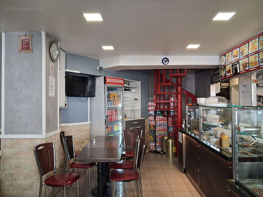 Commerce à PARIS-3E