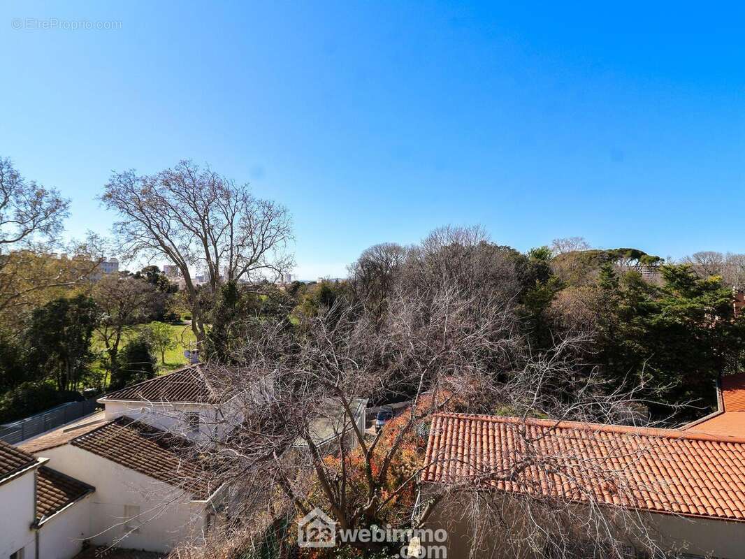 Appartement à MARSEILLE-9E