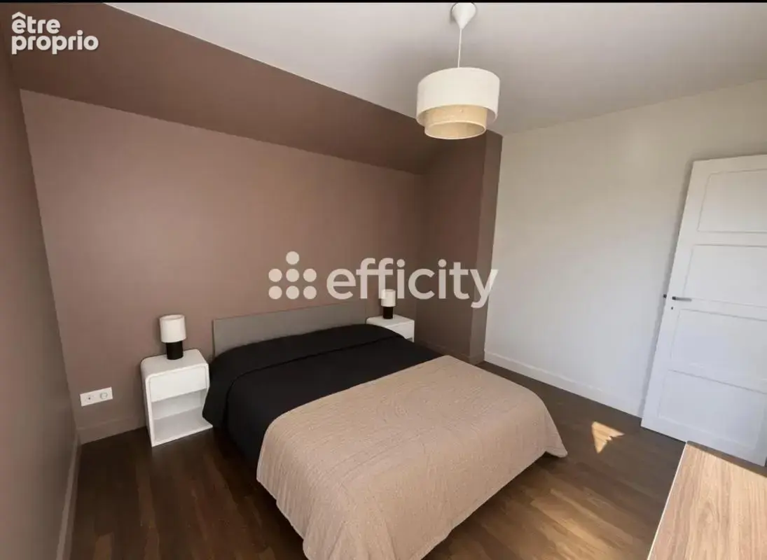 Maison 4 pièces 80 m² à vendre à Plaimpied-Givaudins (18340) - photo 8