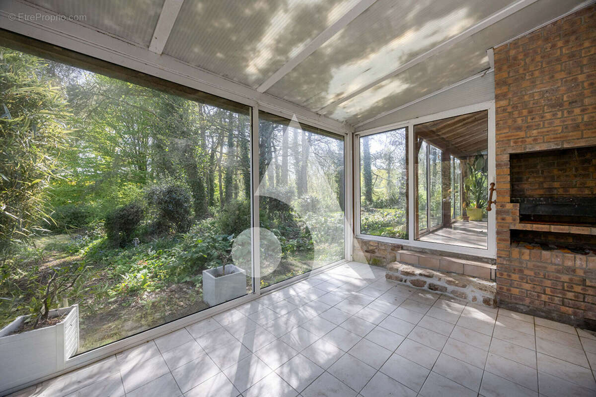 Longère + maison en pierres - LE MENE - photo 9