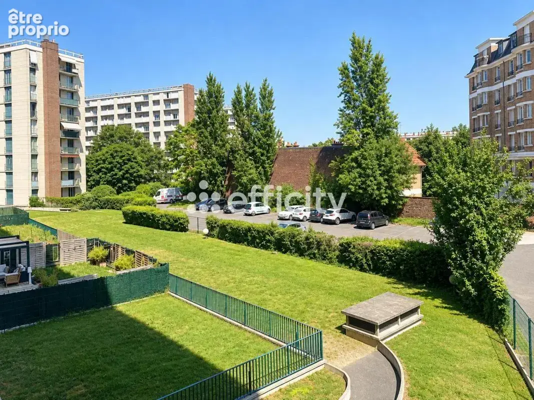 Appartement à MAISONS-ALFORT