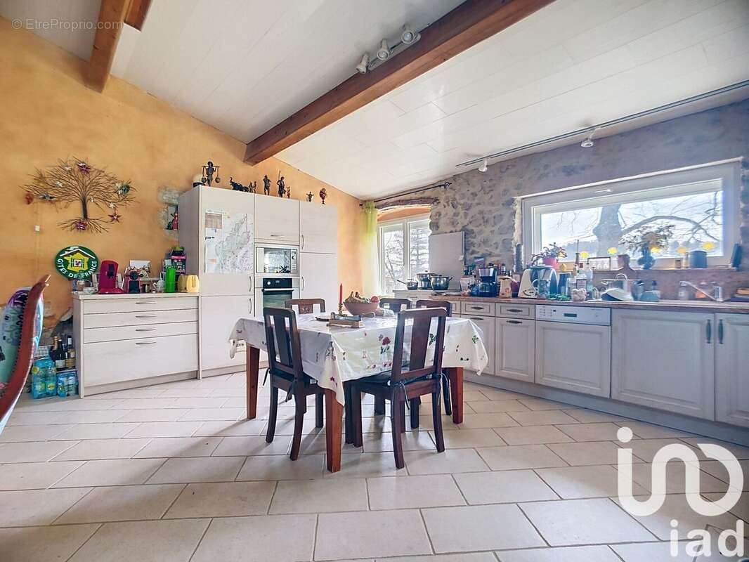 Photo 2 - Maison à MAUVES