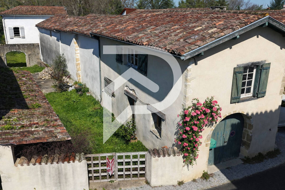 Maison à PEYREHORADE