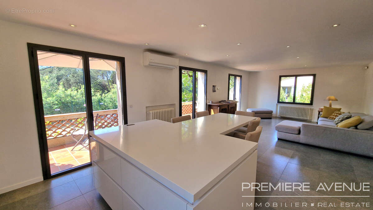 Maison à SAINTE-MAXIME