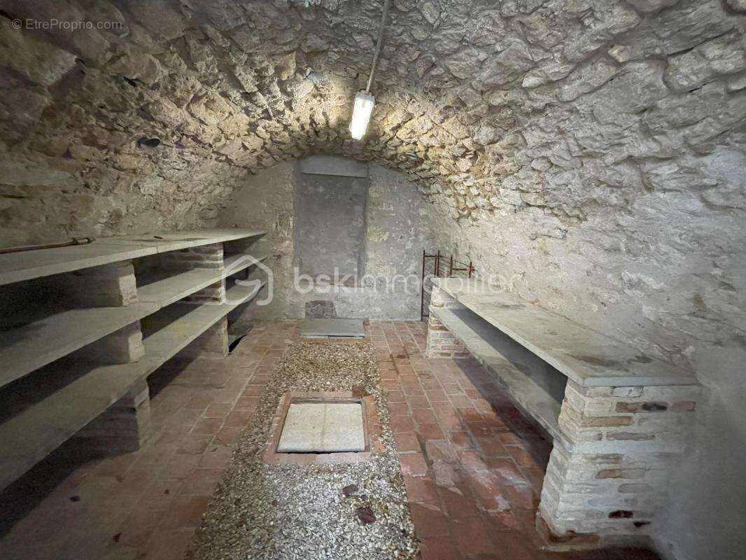 Maison à CANDE-SUR-BEUVRON