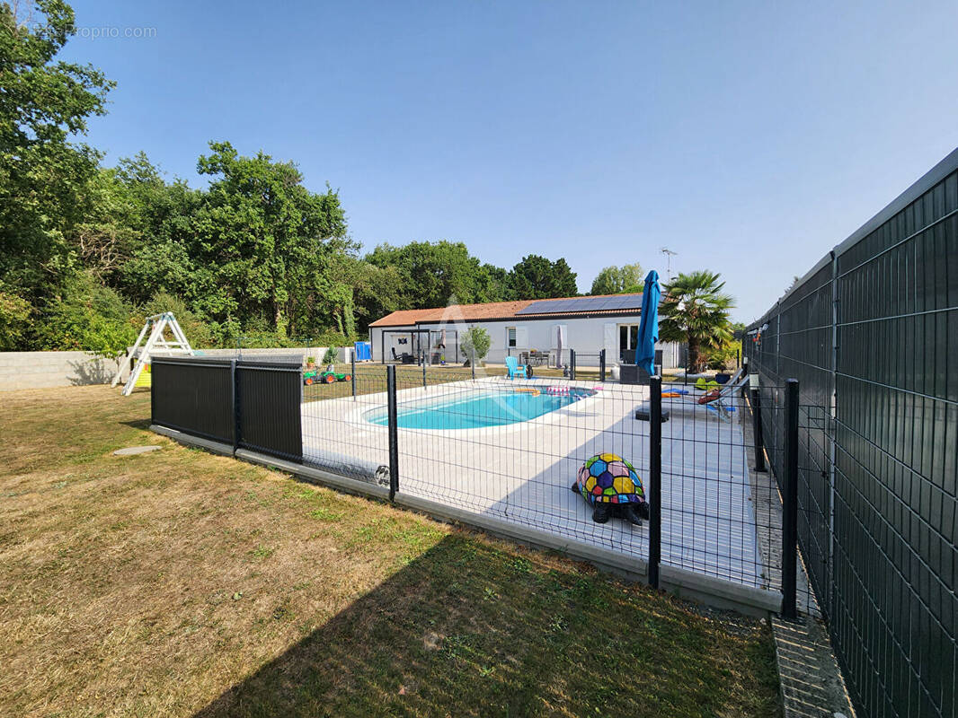 Maison à LA MARNE