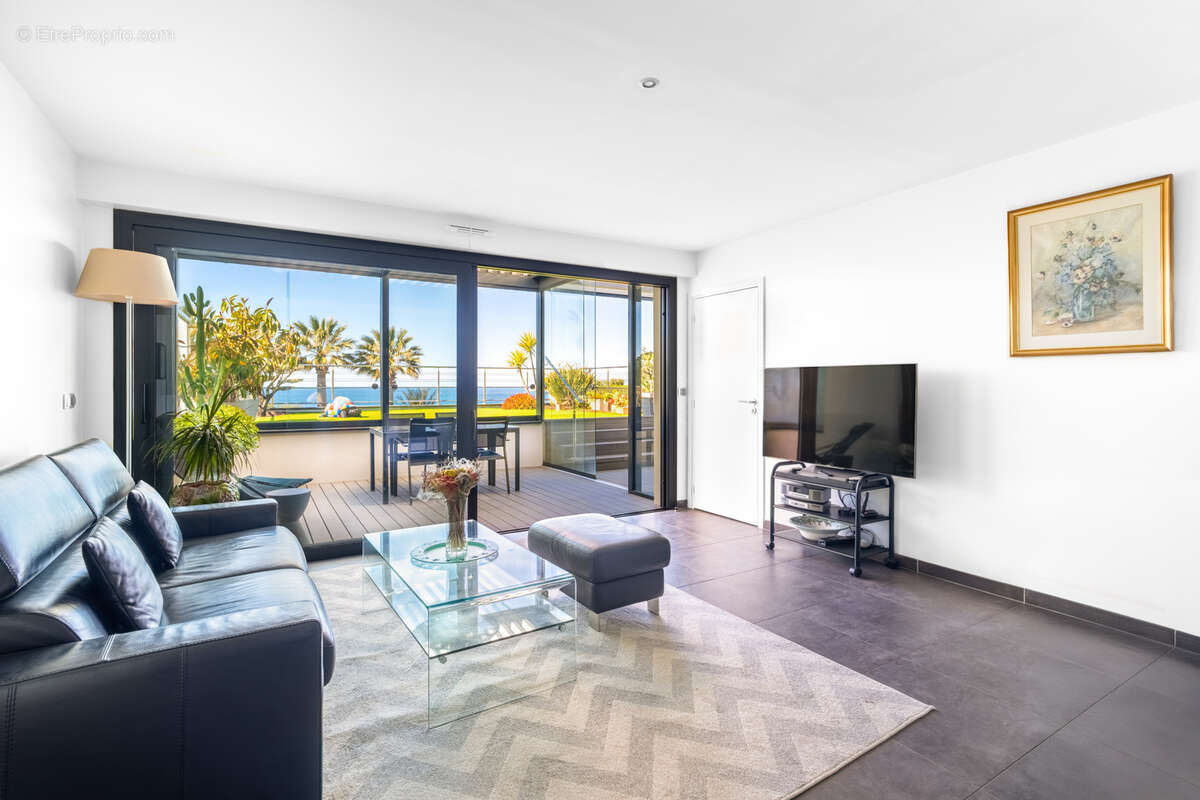Appartement à SANARY-SUR-MER