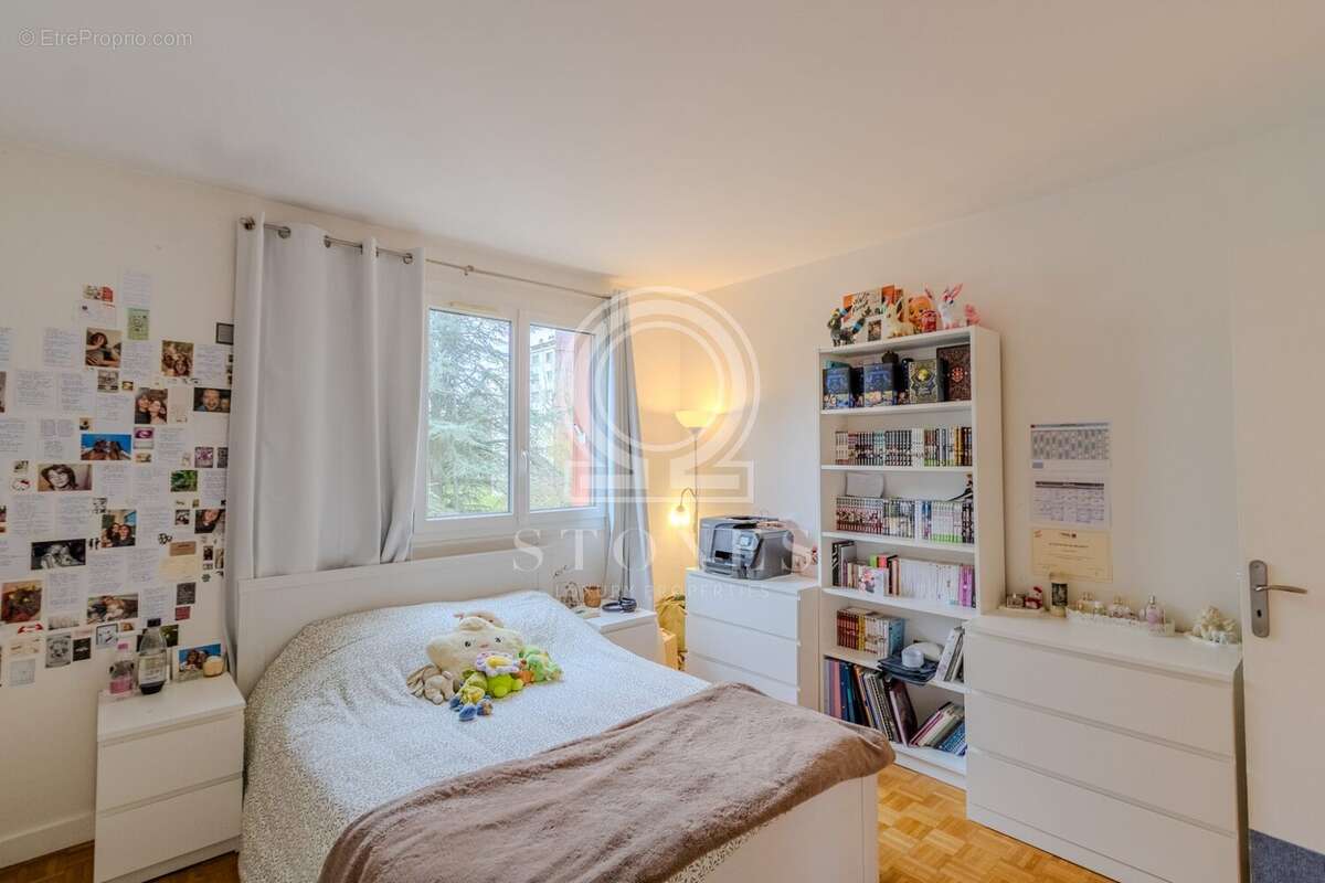 Appartement à LA CELLE-SAINT-CLOUD