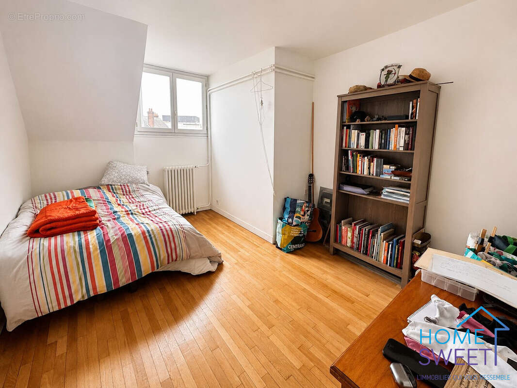 Appartement 84 m² à Orleans  - photo 5
