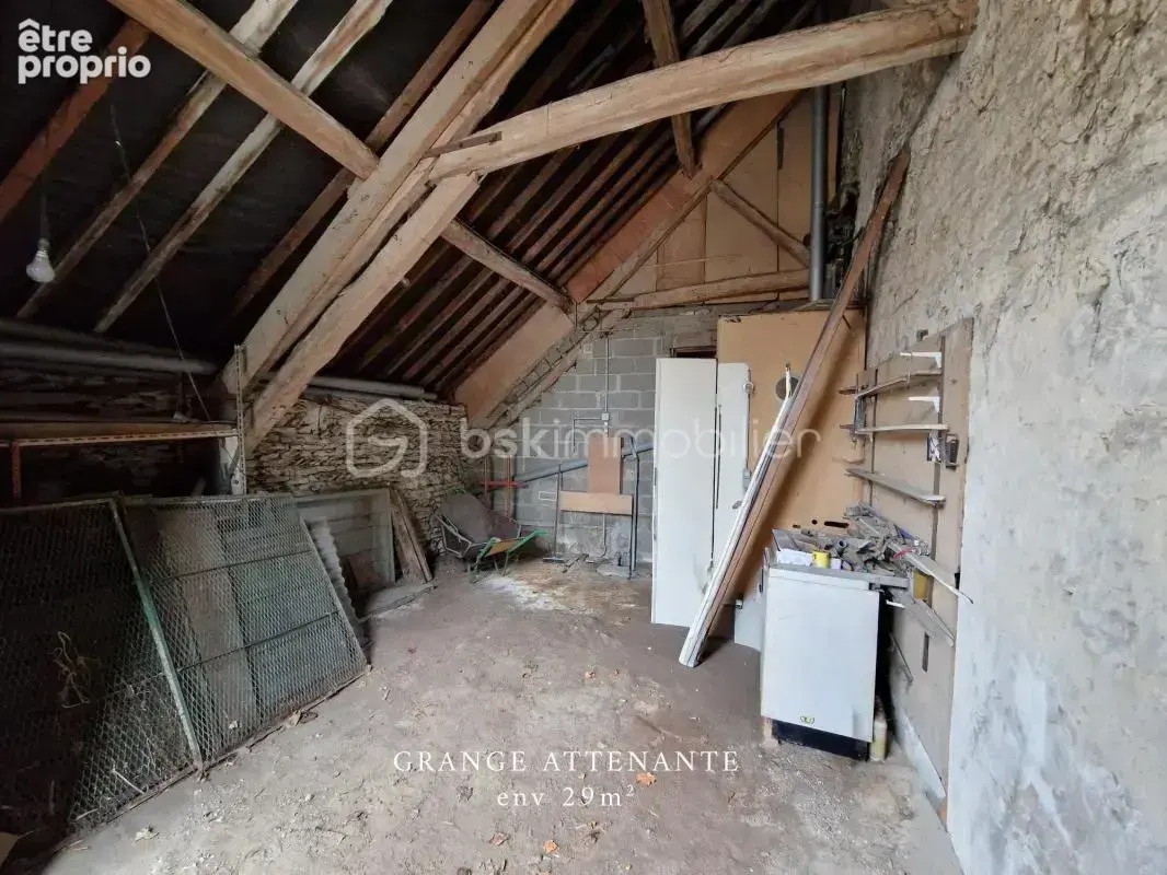 Maison à fort potentiel avec dépendances – Très beau jardin arboré - photo 21