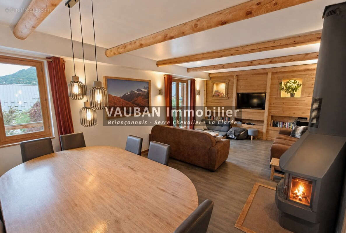 Une propriété de caractère aux multiples horizons à Briançon - photo 3
