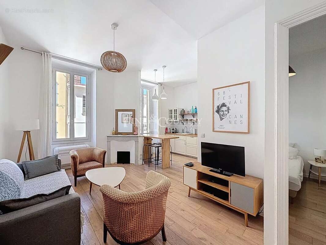 Appartement à CANNES