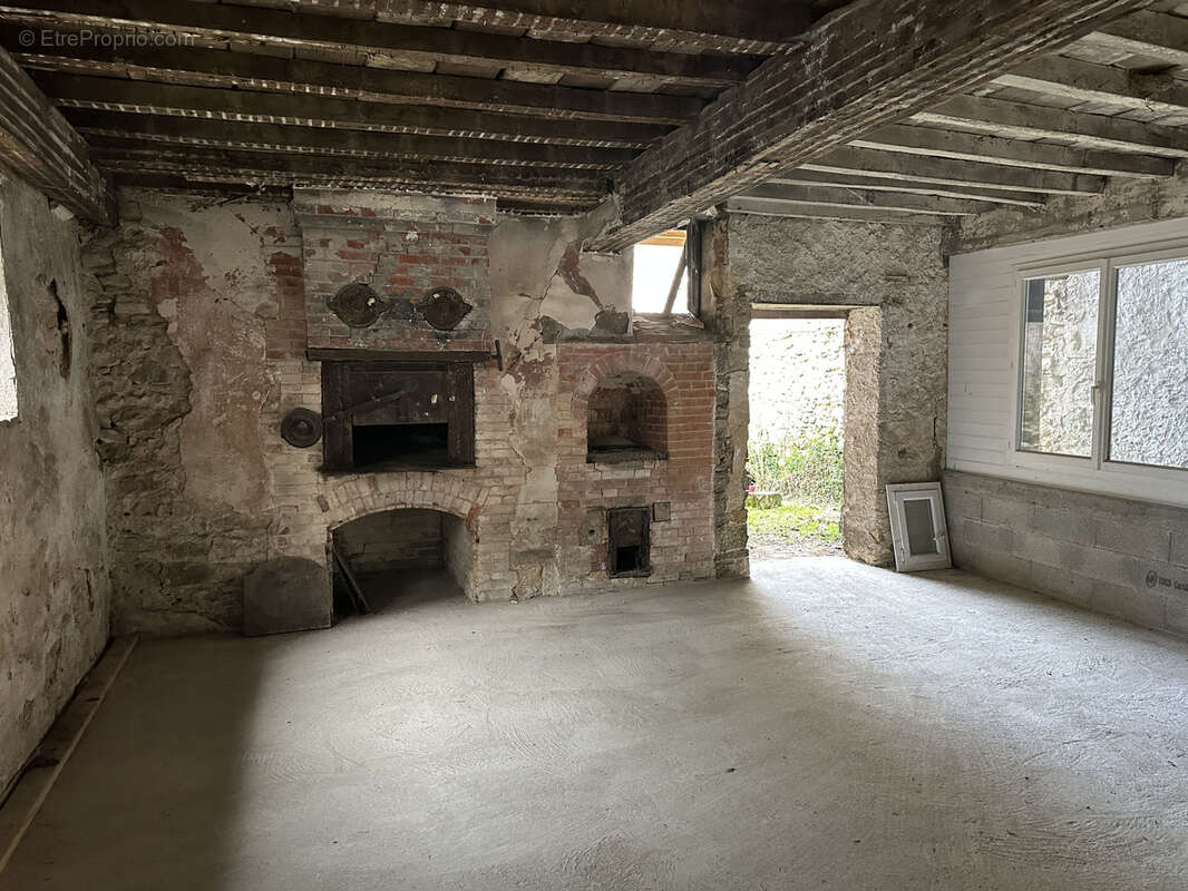 Au coeur de la commune de Lasseube - photo 7