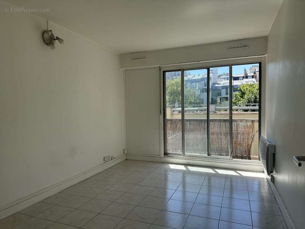 Appartement 23 m² à Paris-20e  - photo 2