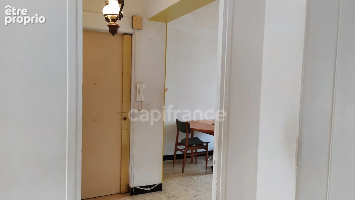 Dpt Bouches du Rhône (13), à vendre MARSEILLE 3EME ARRONDISSEMENT appartement T3 de 54,36 m² - photo 5